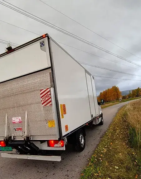 Volkswagen Crafter 35 2016 photo 3