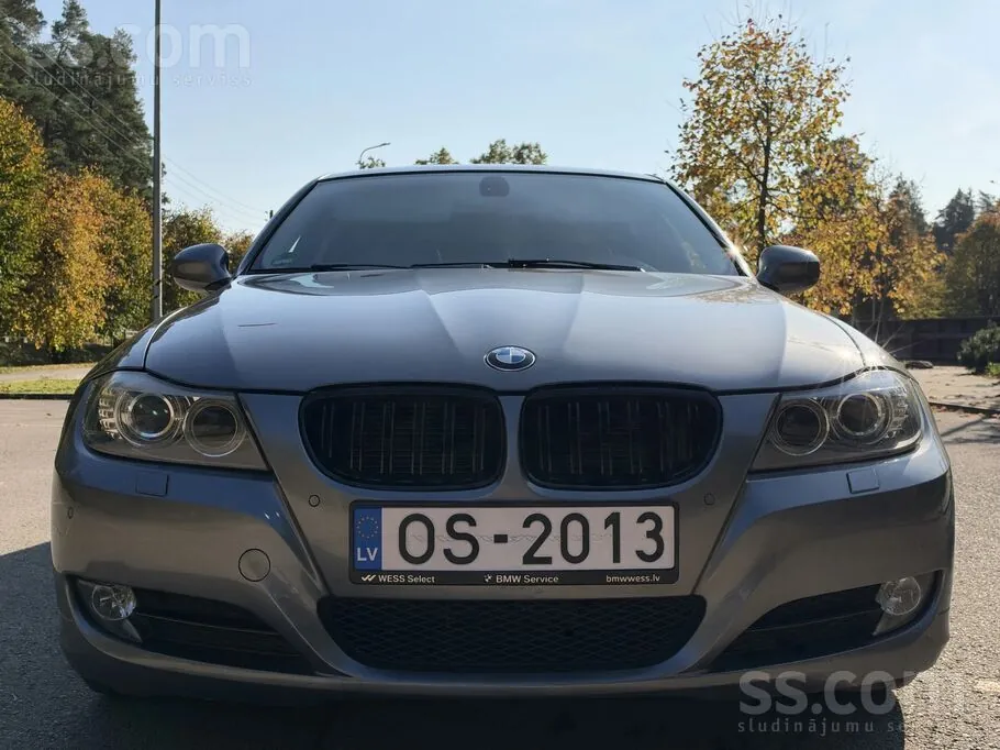 BMW 320 2011 photo 3