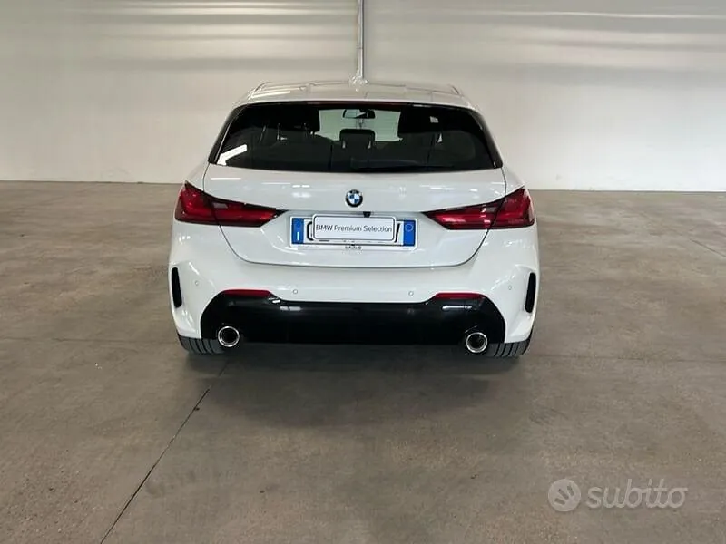 BMW 1 Series 2022 photo 4