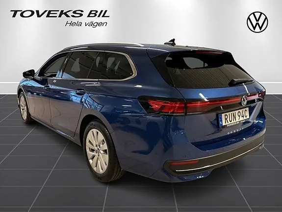 Volkswagen Passat 2025 photo 4