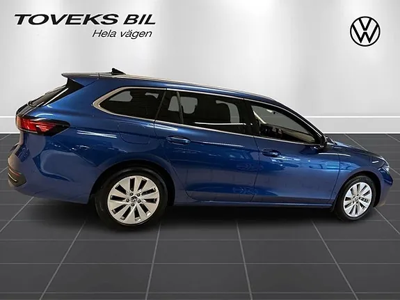 Volkswagen Passat 2025 photo 2