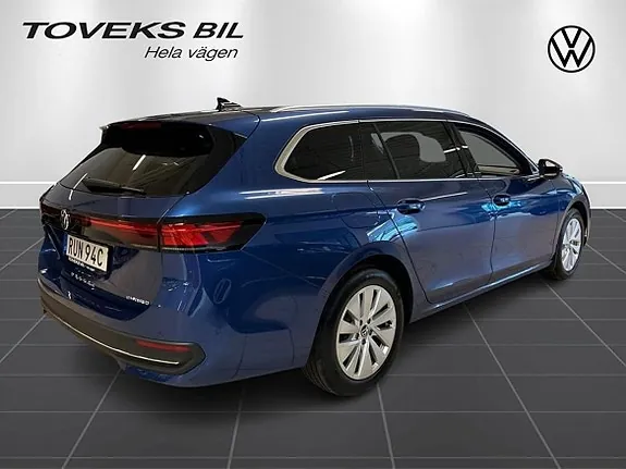 Volkswagen Passat 2025 photo 3