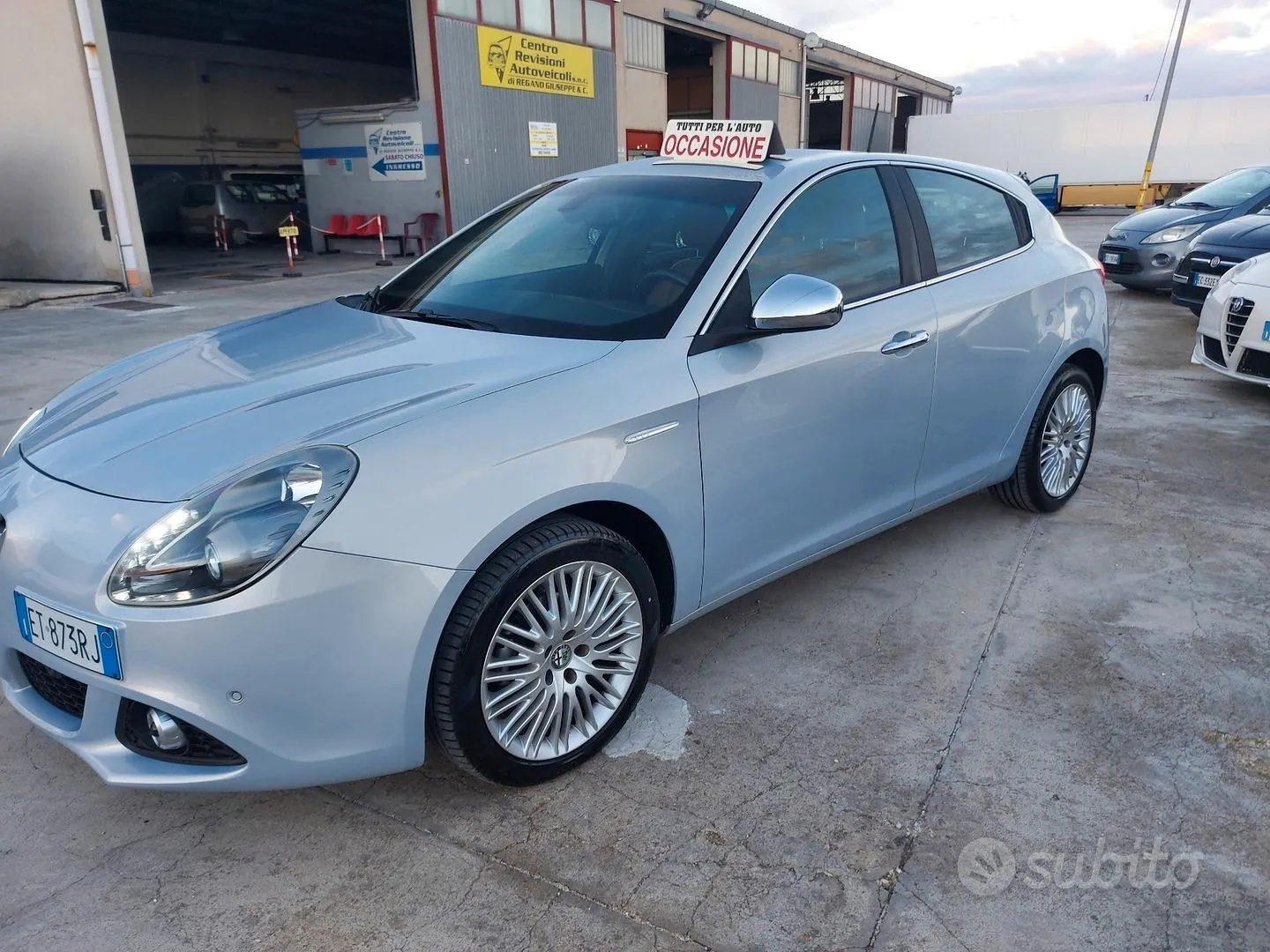 Alfa Romeo Giulietta 2013 photo 2