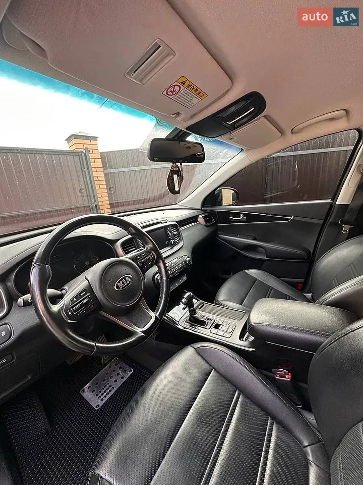 Kia Sorento 2015 photo 5