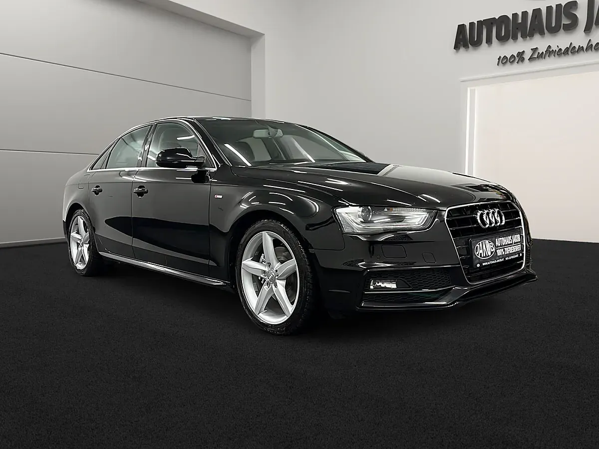 Audi A4 2015 photo 2