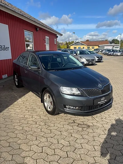 Skoda Rapid 2018 photo 3