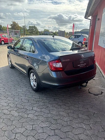 Skoda Rapid 2018 photo 4