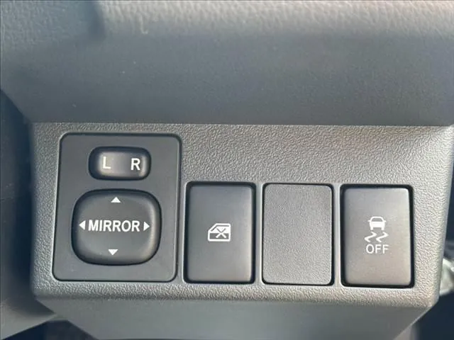 Daihatsu Copen 2018 photo 5