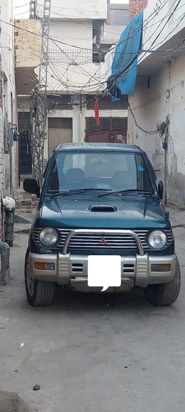 Mitsubishi Pajero Mini