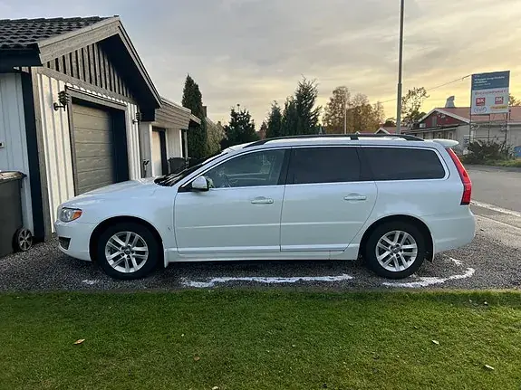 Volvo V70 2014 photo 4