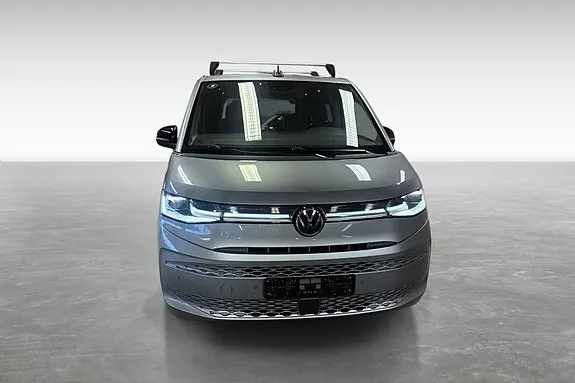 Volkswagen Multivan 2022 photo 2