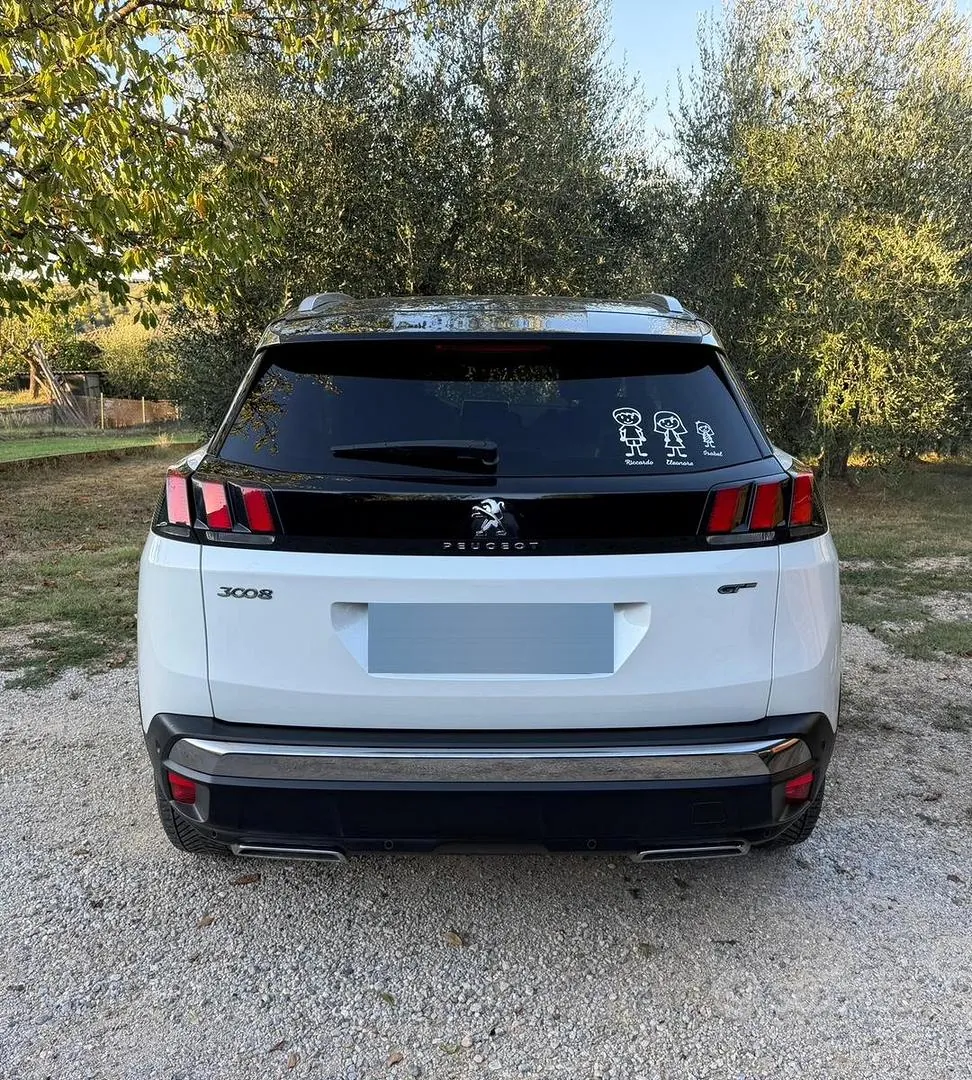 Peugeot 3008 2018 photo 4
