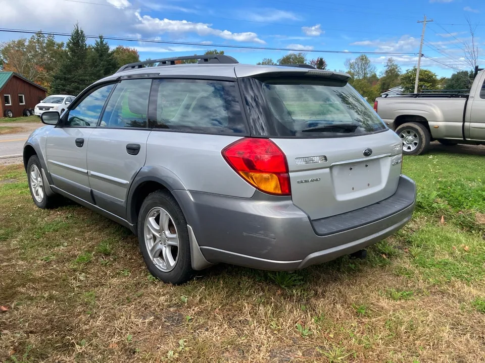 Subaru Outback 2007 photo 3