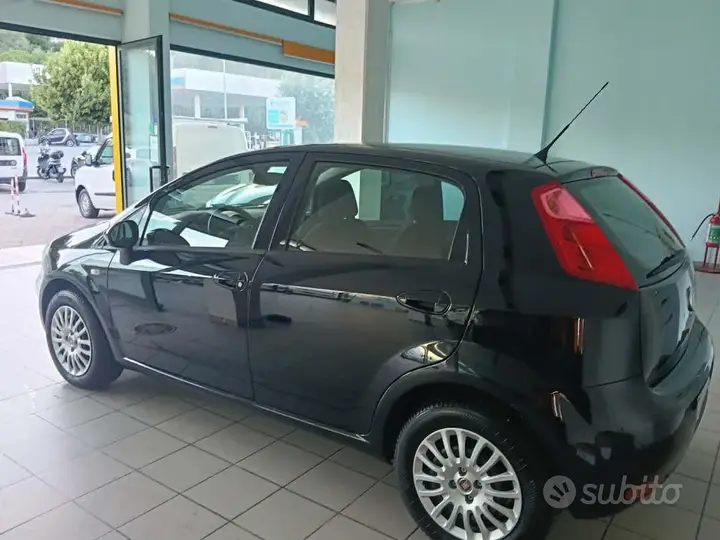Fiat Punto 2017 photo 5