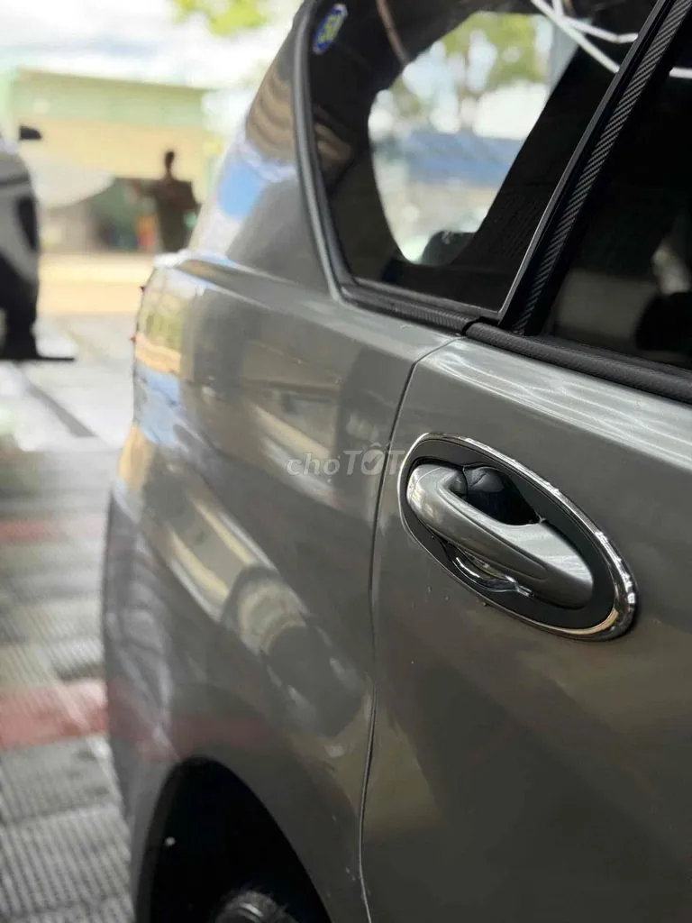 Toyota Innova 2019 photo 3