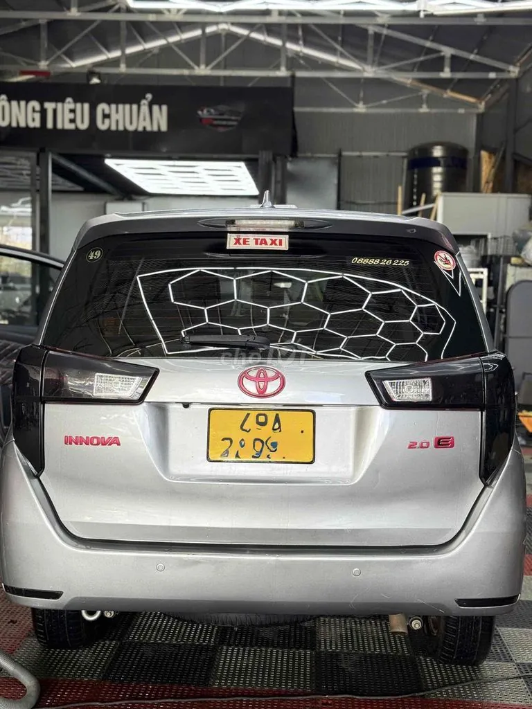 Toyota Innova 2019 photo 2