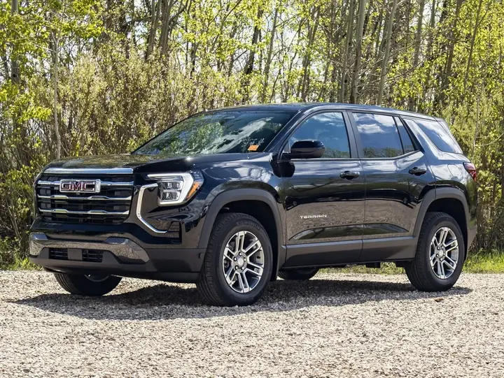 GMC Terrain 2026 photo 3
