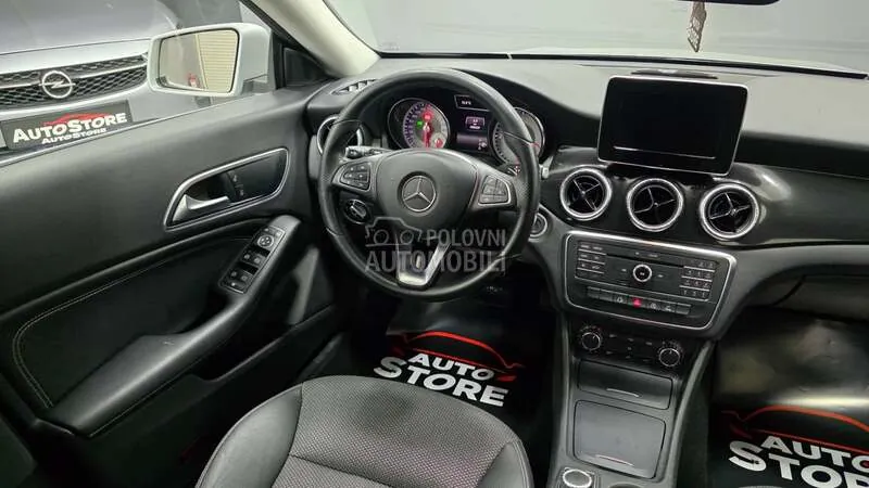 Mercedes-Benz Cla 2015 photo 2