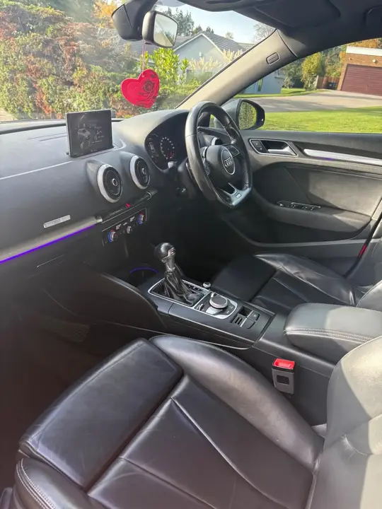 Audi A3 2016 photo 2