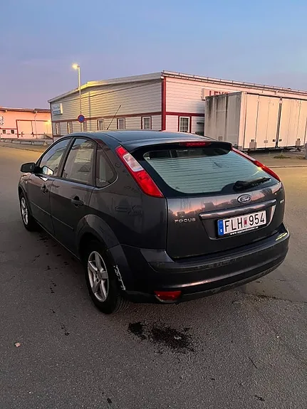 Ford Focus 2007 photo 5