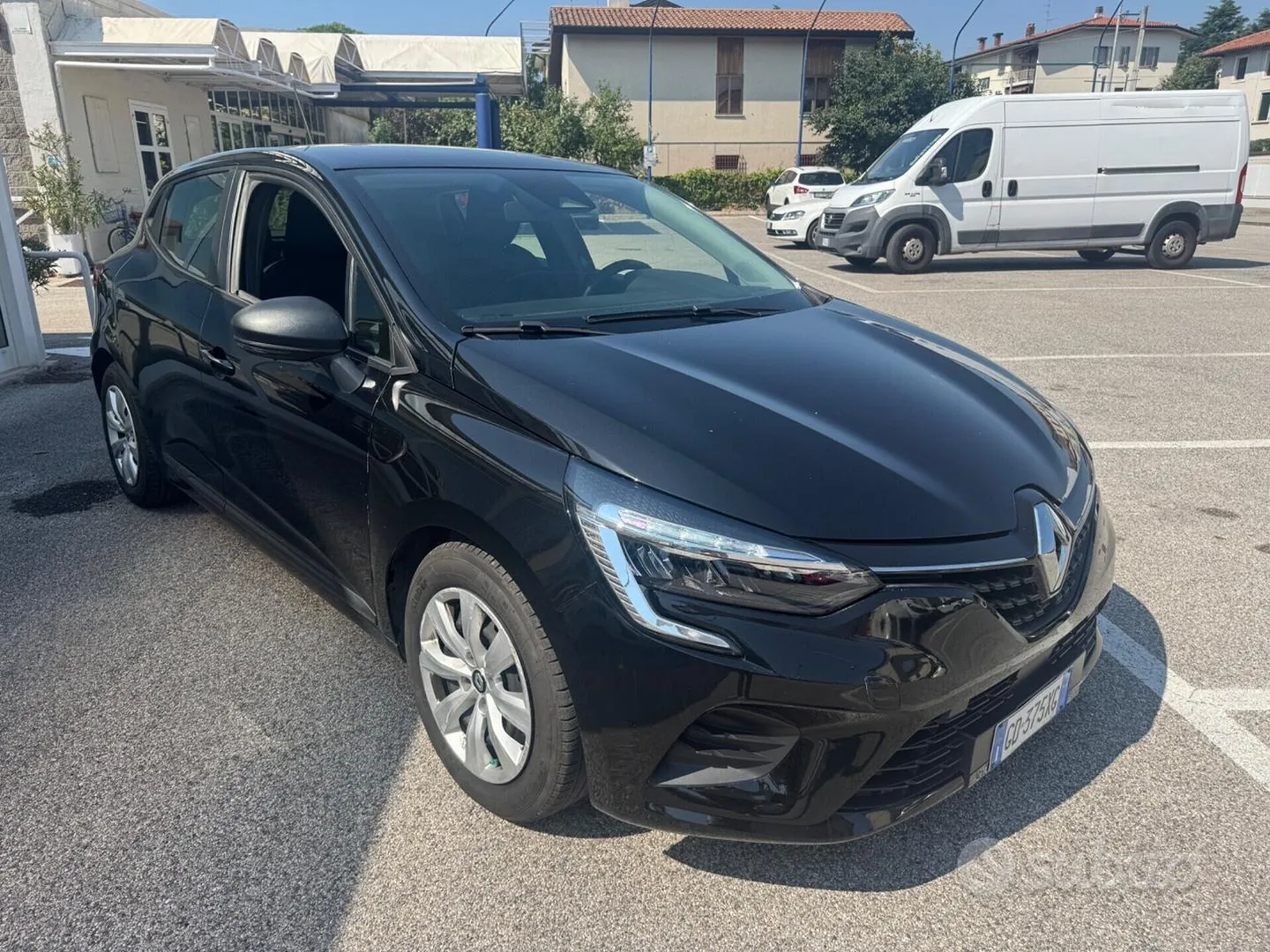 Renault Clio 2020 photo 3