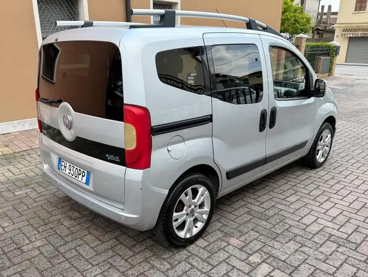 Fiat Qubo 2011 photo 2