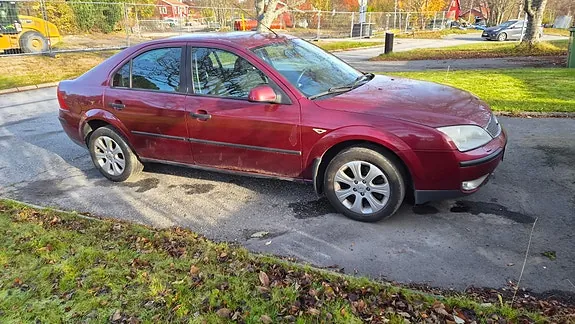 Ford Mondeo 2004 photo 2