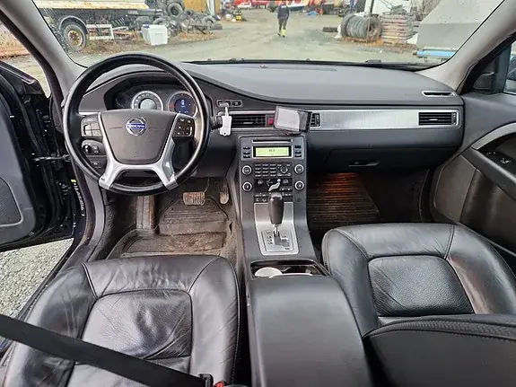 Volvo Xc70 2010 photo 3