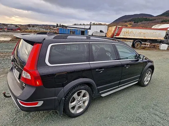 Volvo Xc70 2010 photo 2