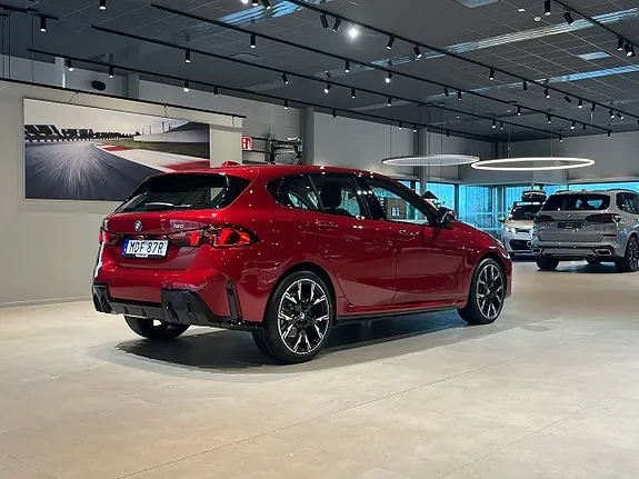 BMW 120 2027 photo 4