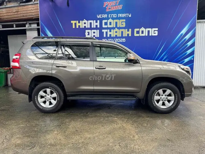 Toyota Land Cruiser Prado 2014 photo 5