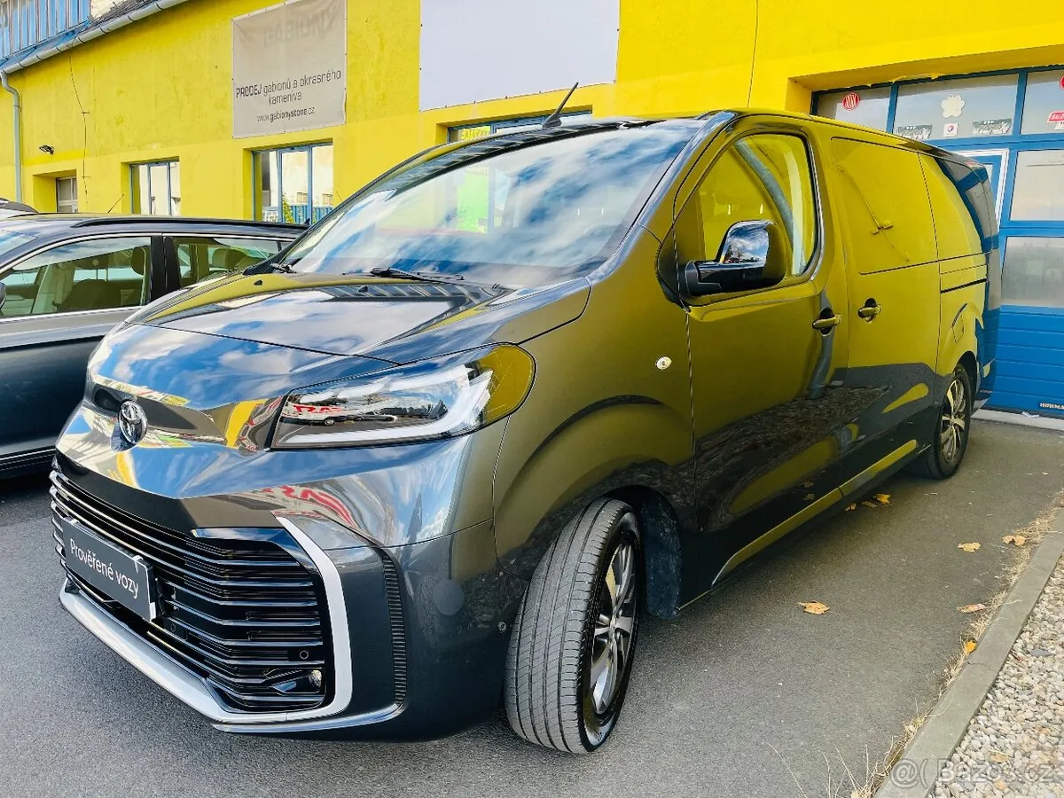 Toyota Proace Verso 1997 photo 3