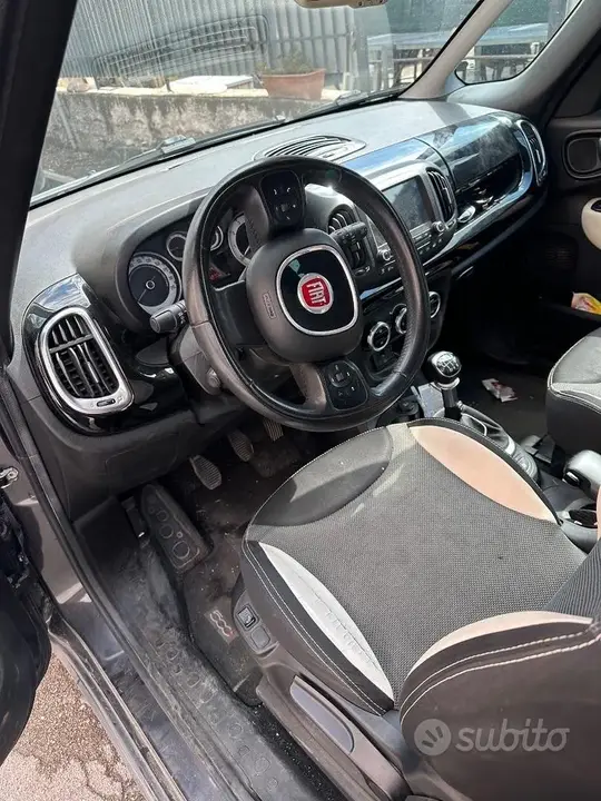Fiat 500L 2013 photo 5