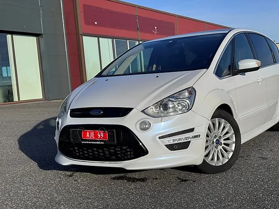 Ford S-Max 2013 photo 3