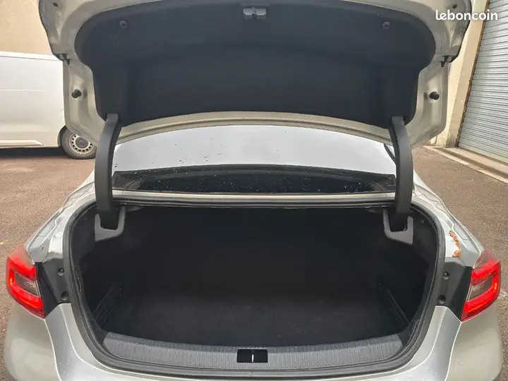 Renault Talisman 2016 photo 4