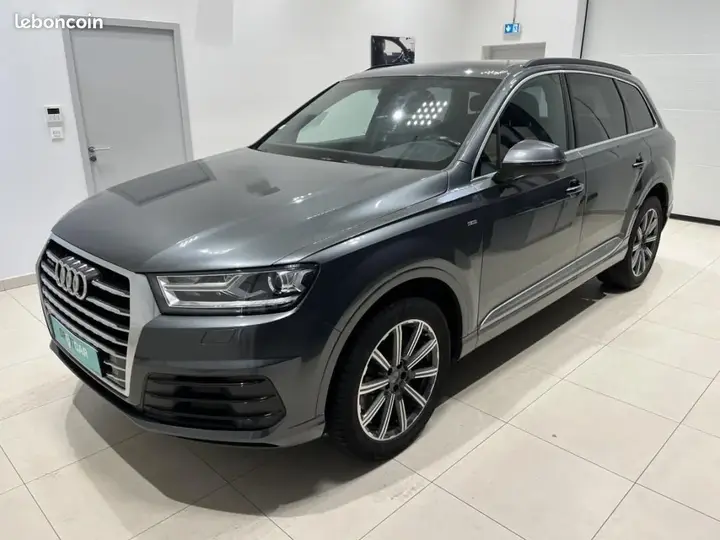 Audi Q7 2015 photo 5
