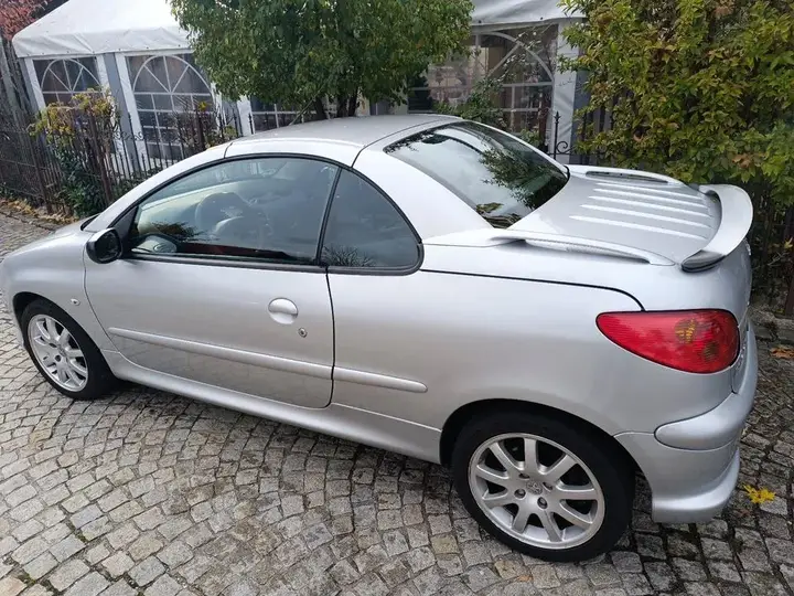 Peugeot 206