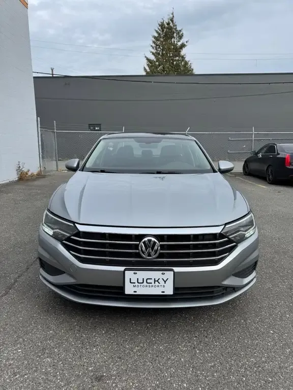 Volkswagen Jetta 2019 photo 2