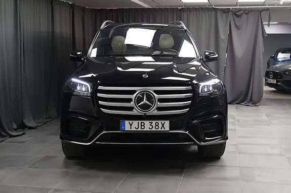 Mercedes-Benz Gls 2025 photo 3