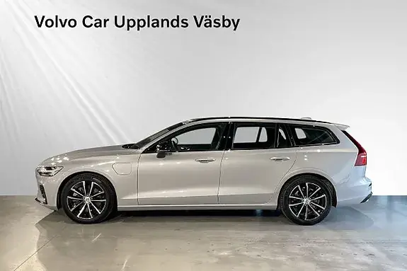Volvo V60 2025 photo 3