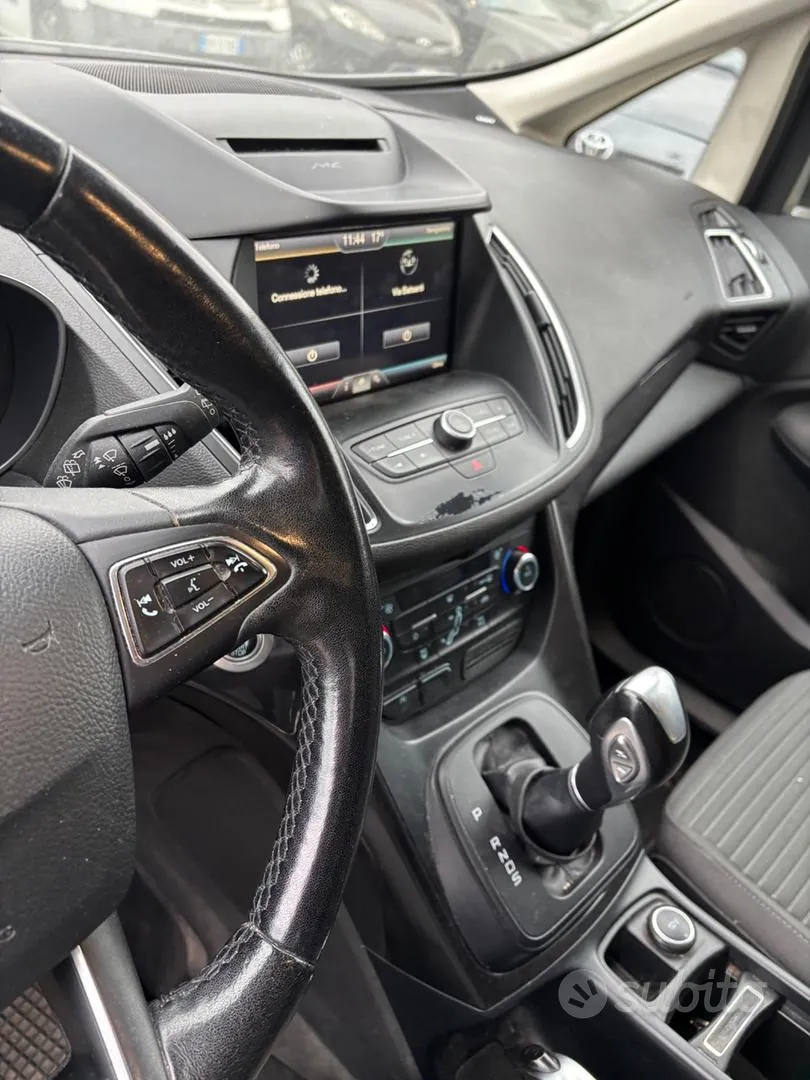 Ford C-Max 2016 photo 5
