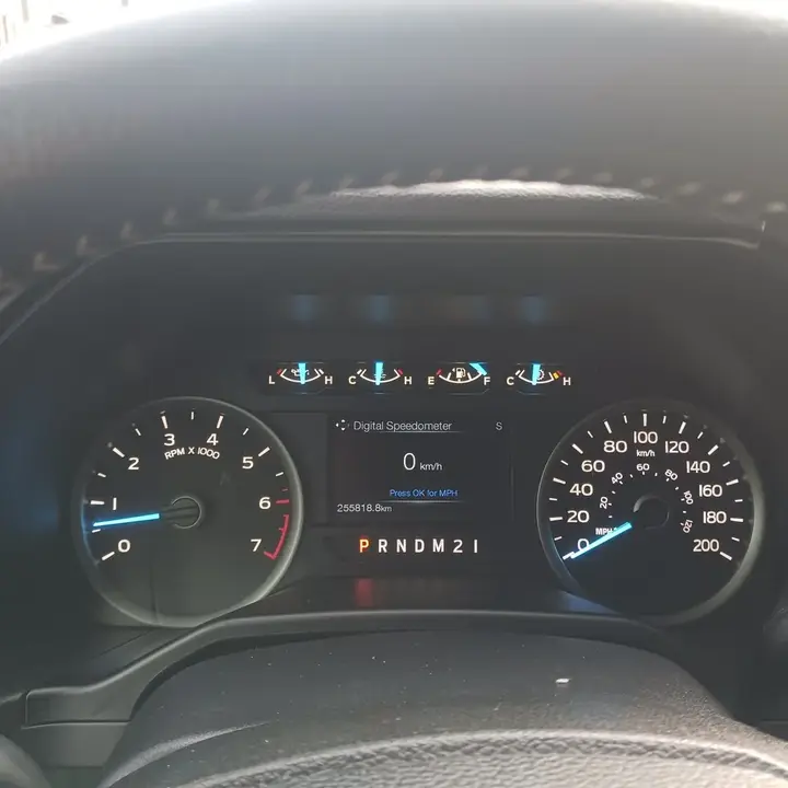 Ford F-150 2015 photo 2