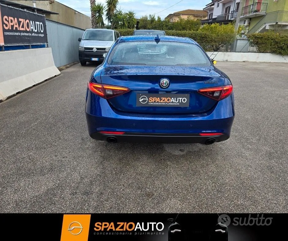 Alfa Romeo Giulia 2021 photo 4