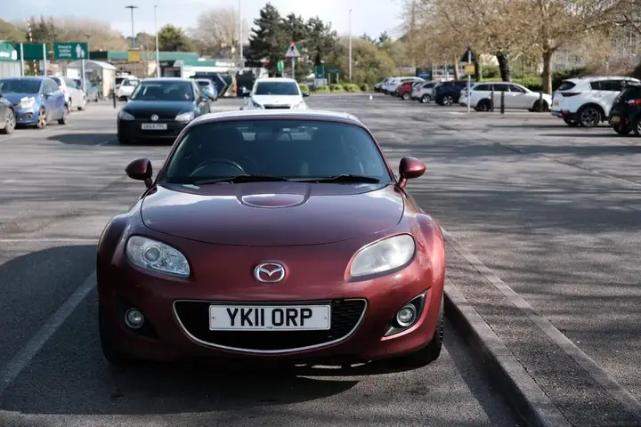 Mazda Mx-5 2011 photo 3