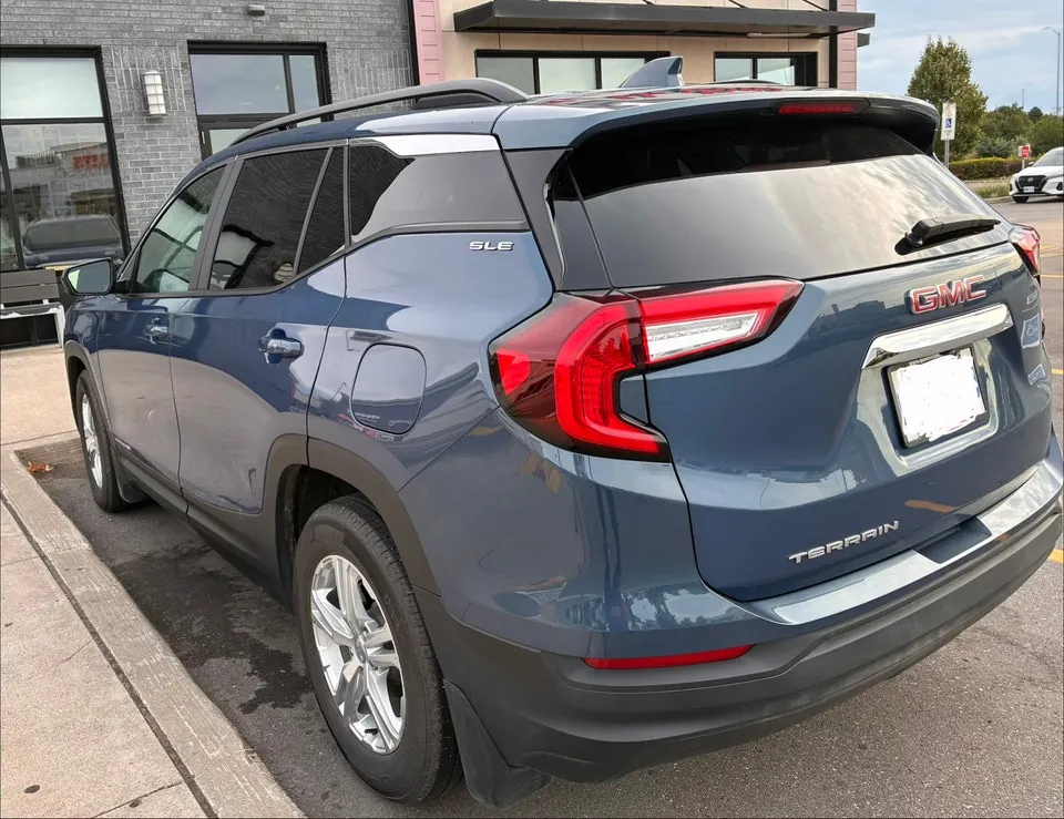 GMC Terrain 2024 photo 3