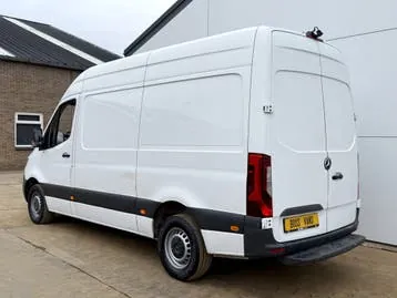 Mercedes-Benz Sprinter 314 2021 photo 2