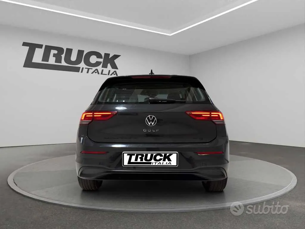 Volkswagen Golf 2023 photo 5