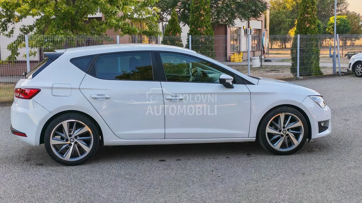 Seat Leon 2014 photo 2