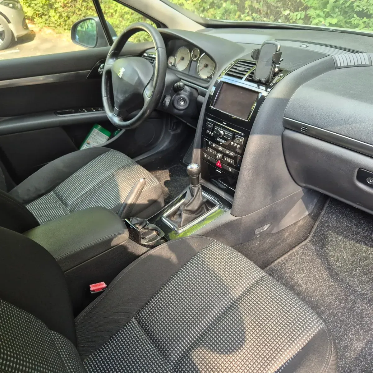 Peugeot 407 2010 photo 3