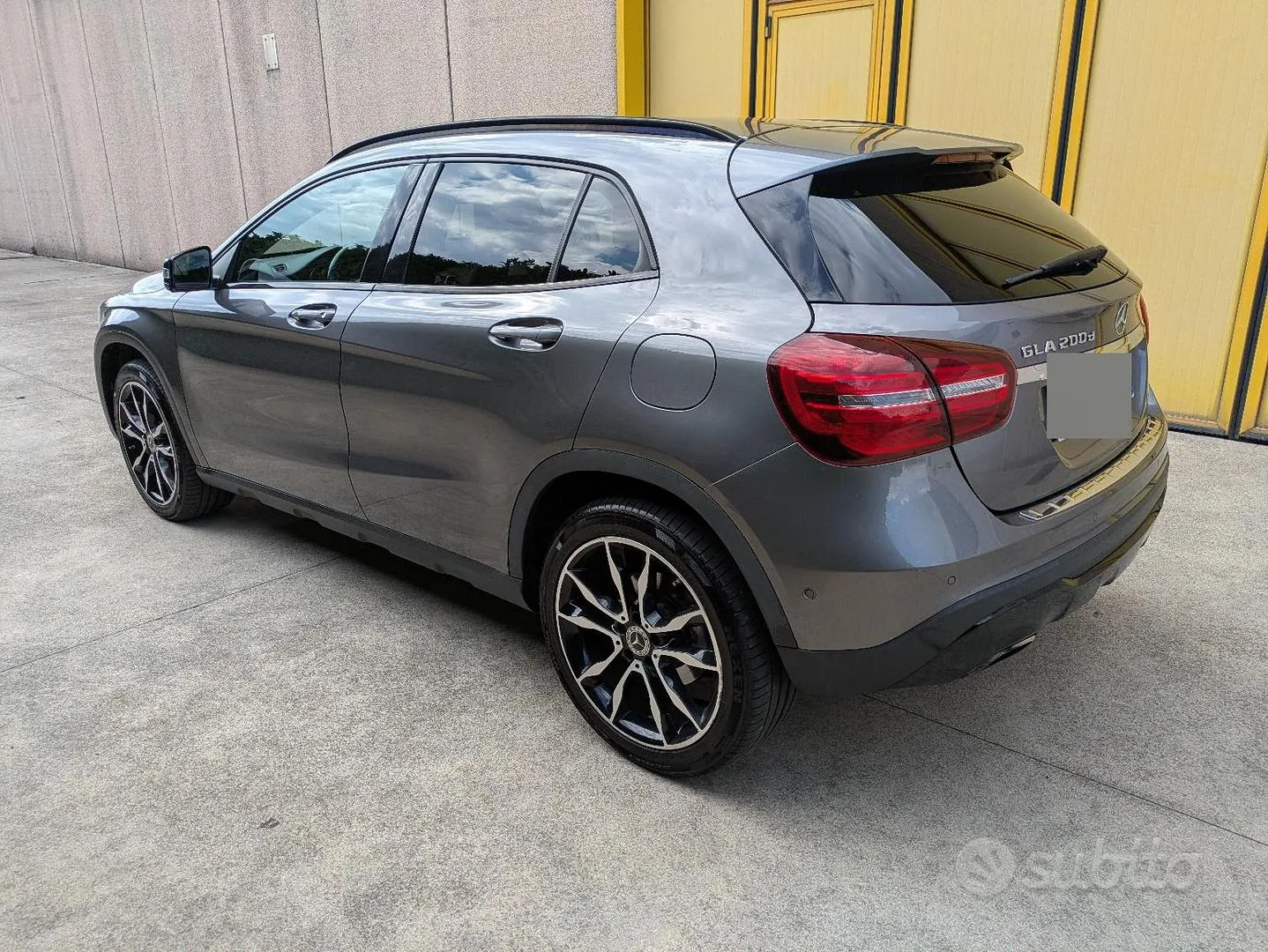 Mercedes-Benz Gla 2017 photo 2